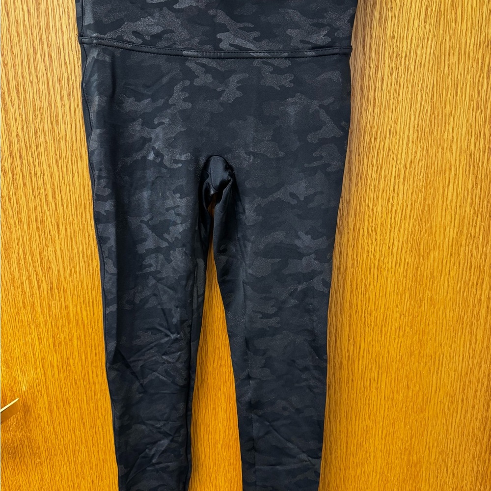 SPANX Black Camouflage Leggings